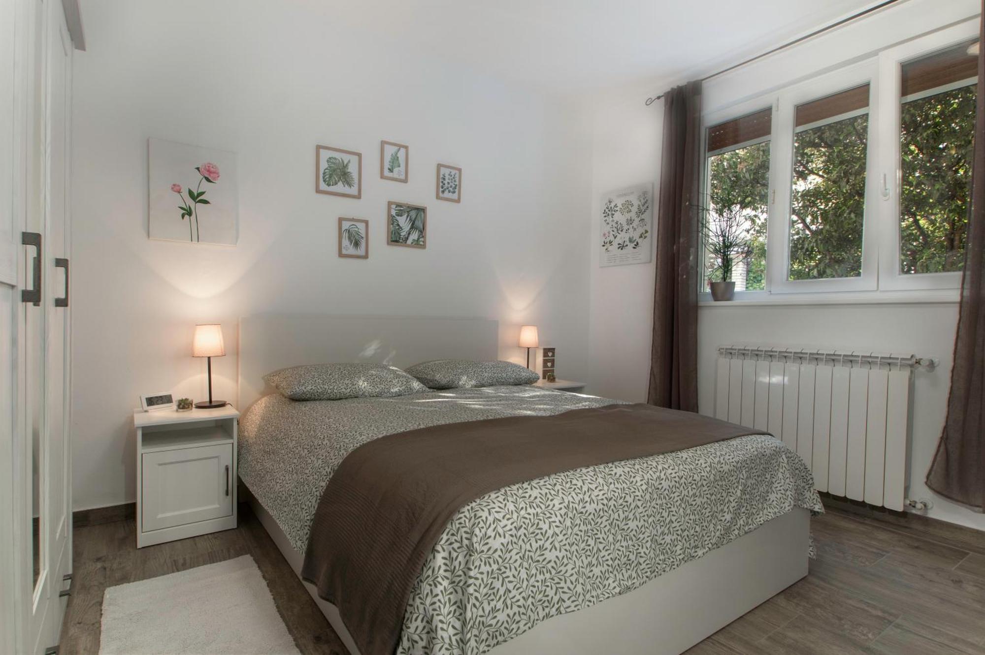 Apartment Vinotoc Izola Esterno foto