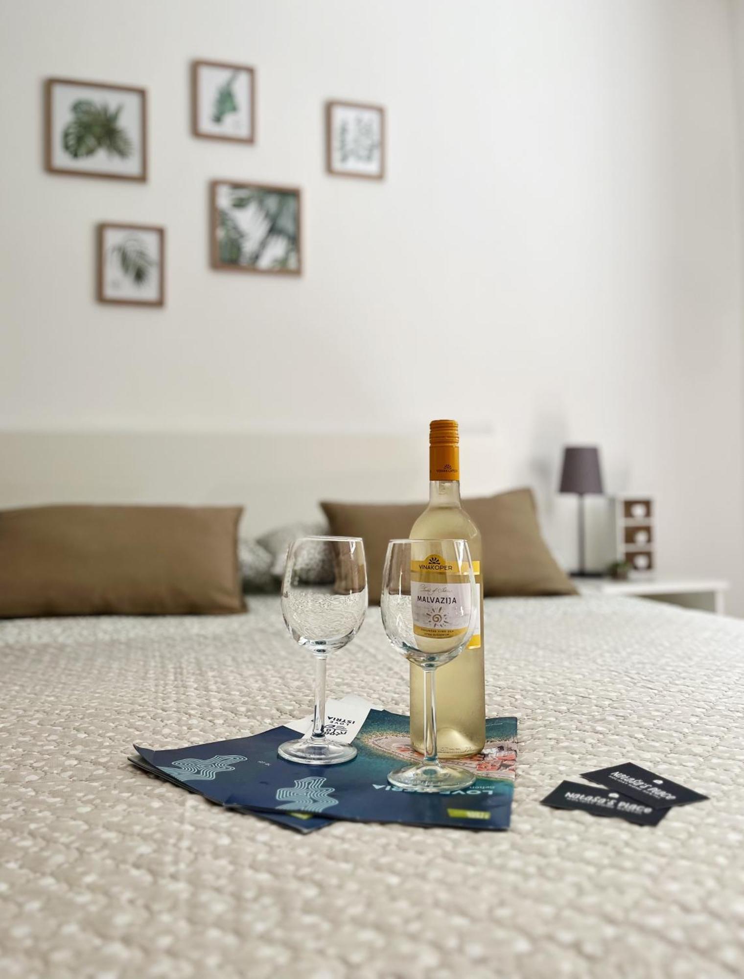 Apartment Vinotoc Izola Esterno foto